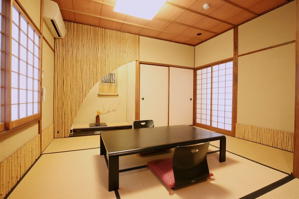 Zen Oyado Nishitei