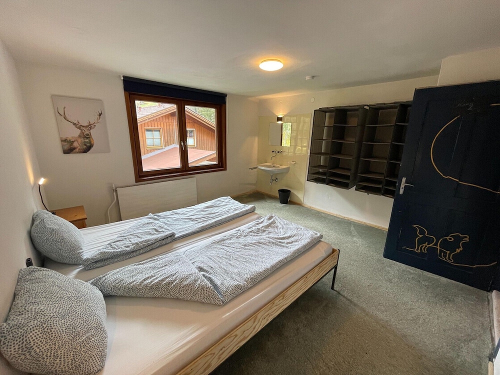 Spacious Holiday Home in Mayrhofen With hot tub