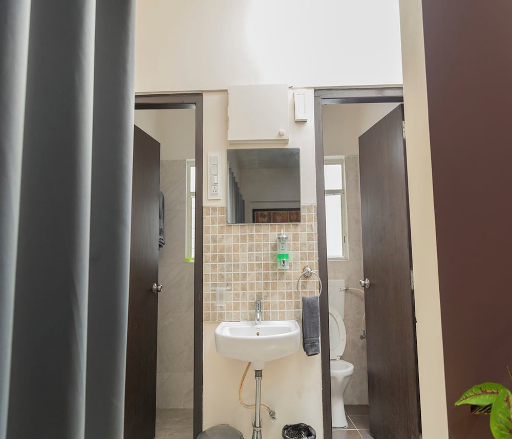 Copper 11 Service Apartments -SB Road, Shivaji Nagar, Pune