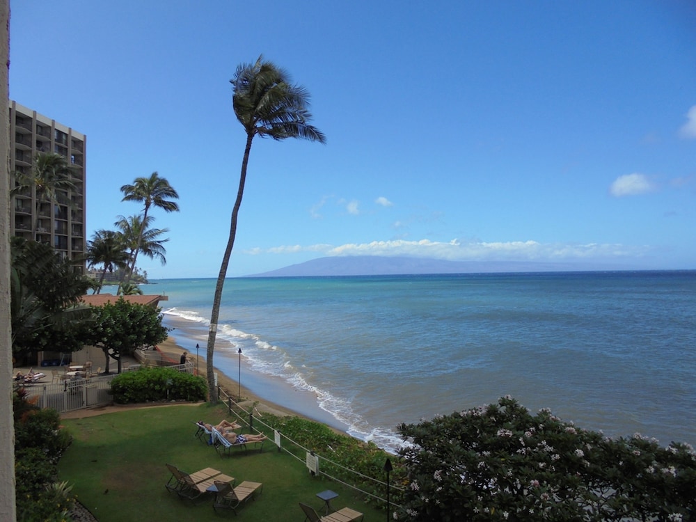 Royal Kahana Resort by rkmaui