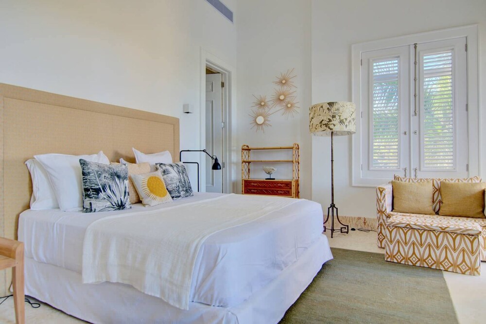 Villa Alta Gracia w Private Pool Designer Decor