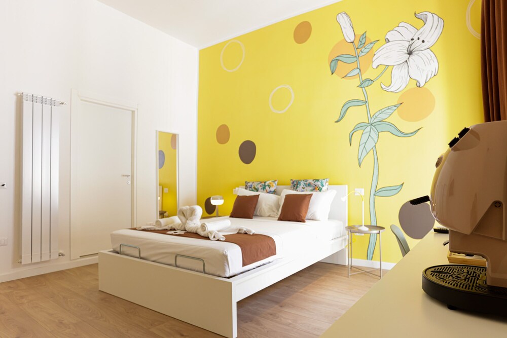 Santa Patrizia a Chiaia Apartment - Terra