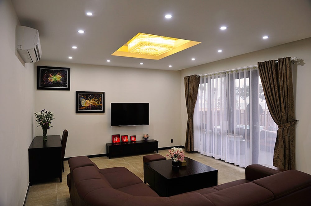 Kosmos Phu Quoc Villa