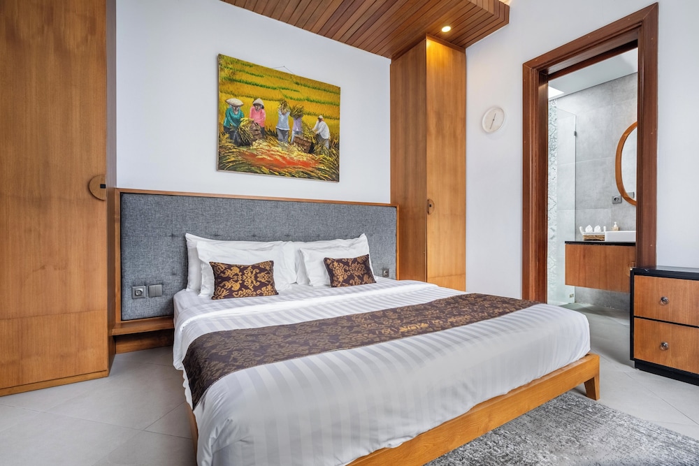 Private Pool Villa Dacira by Orivista