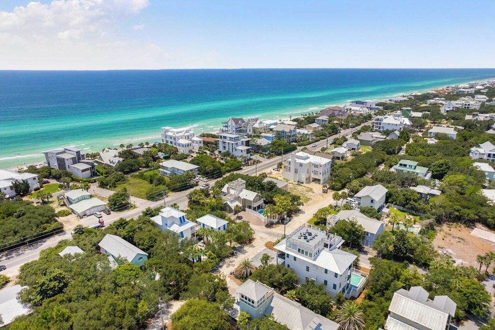All Decked Out Seagrove by Avantstay Priv Pool+hot Tub, Ocean Views!