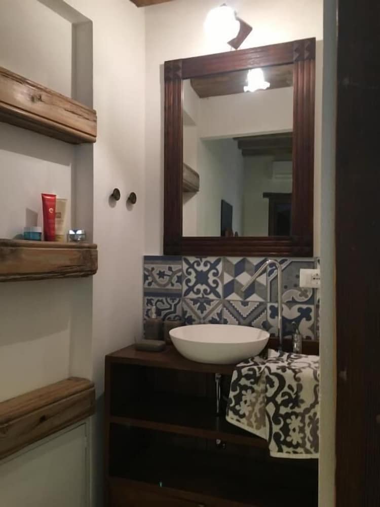 Photo 71
