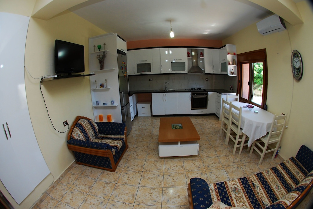 Vila Renato