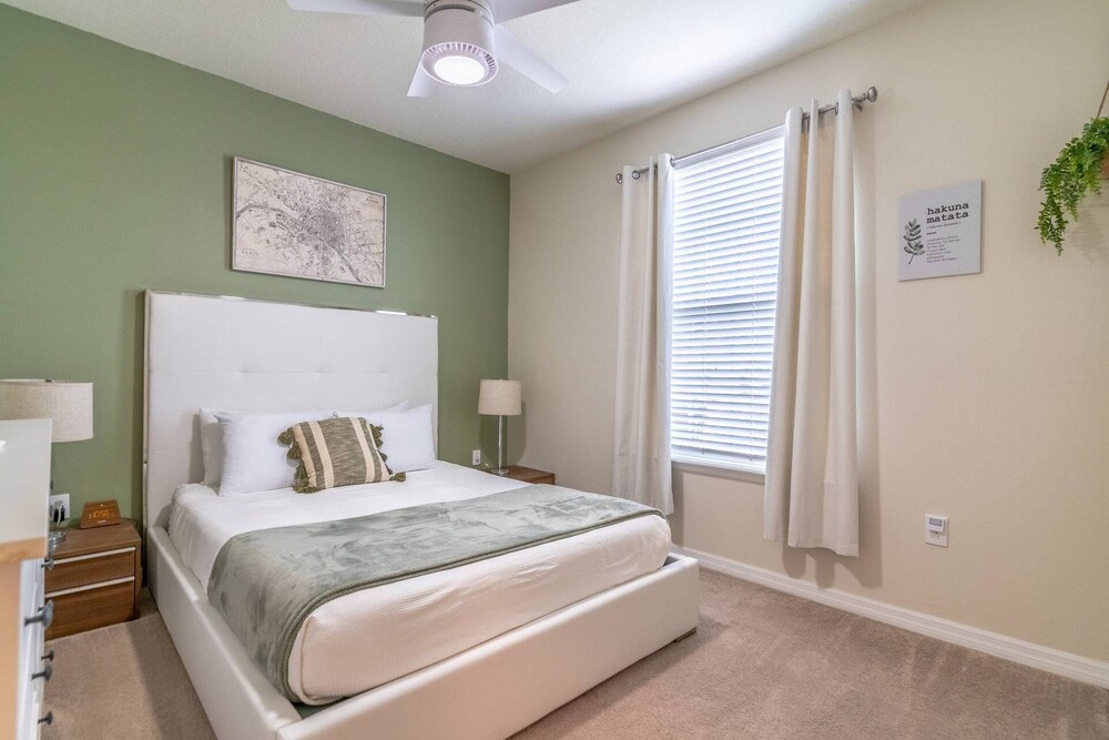 4014 Windsor Island
