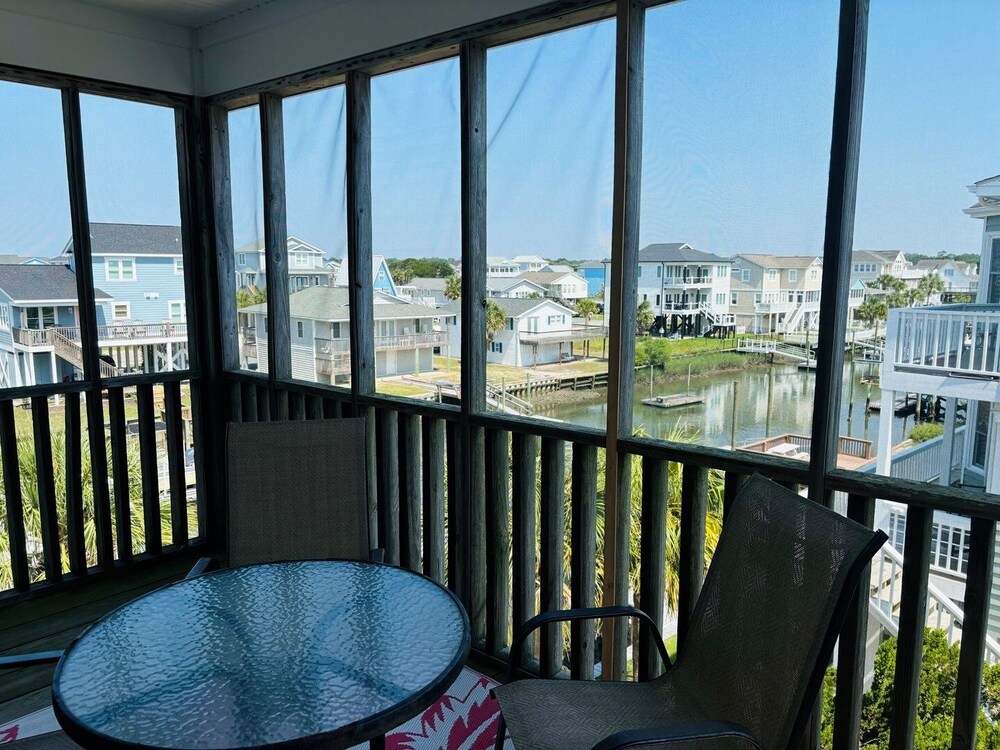 Seascape - 3 Br Home