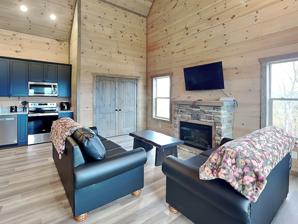 Breathless Views by Smoky Cove Resort