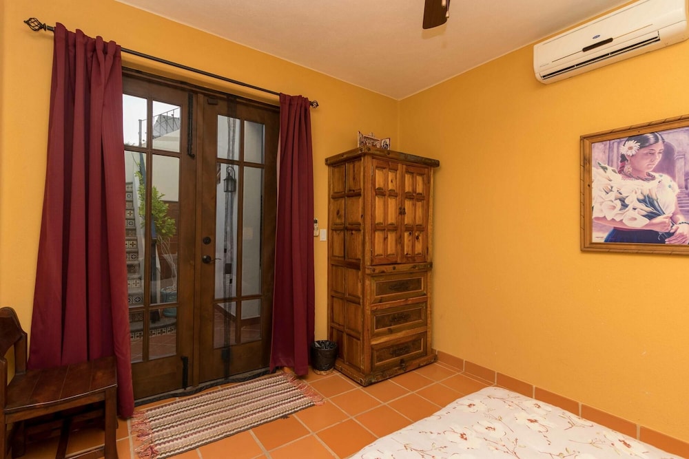 Casa De Amigos by Casago view 4
