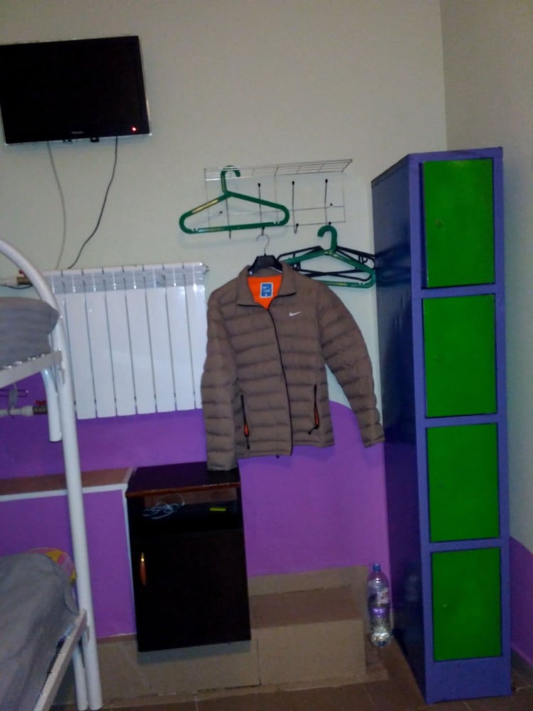JUNGLE - Hostel