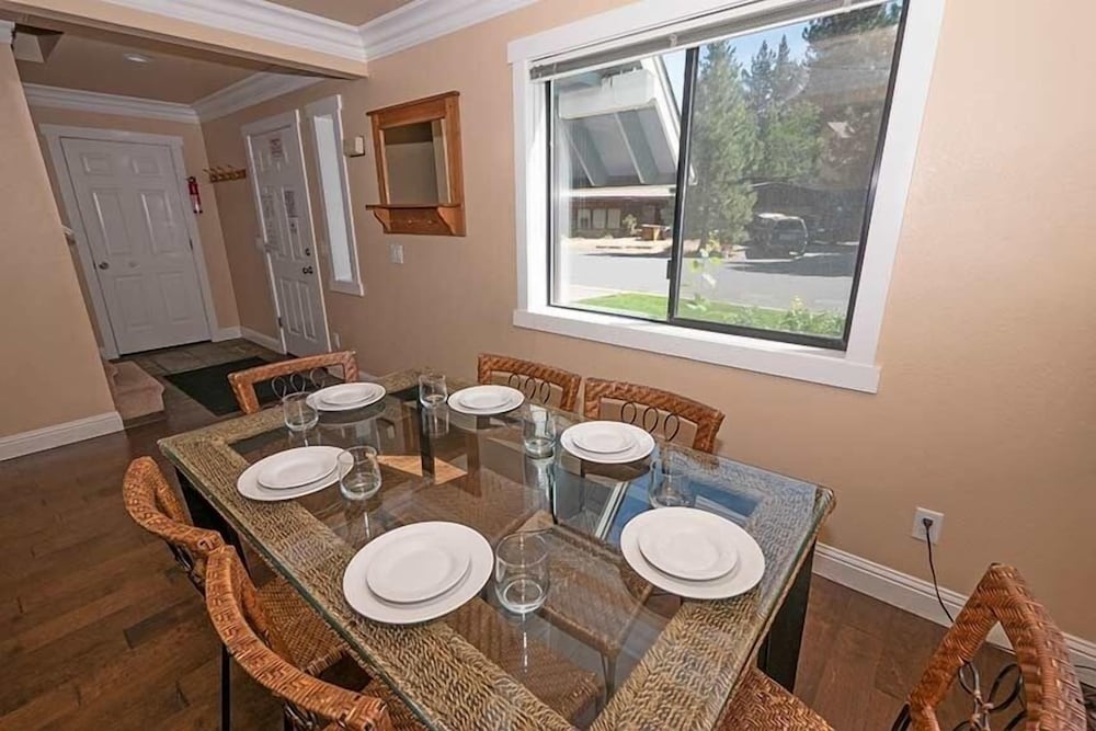 930 Rubicon Trail 4 Bedroom Home by RedAwning