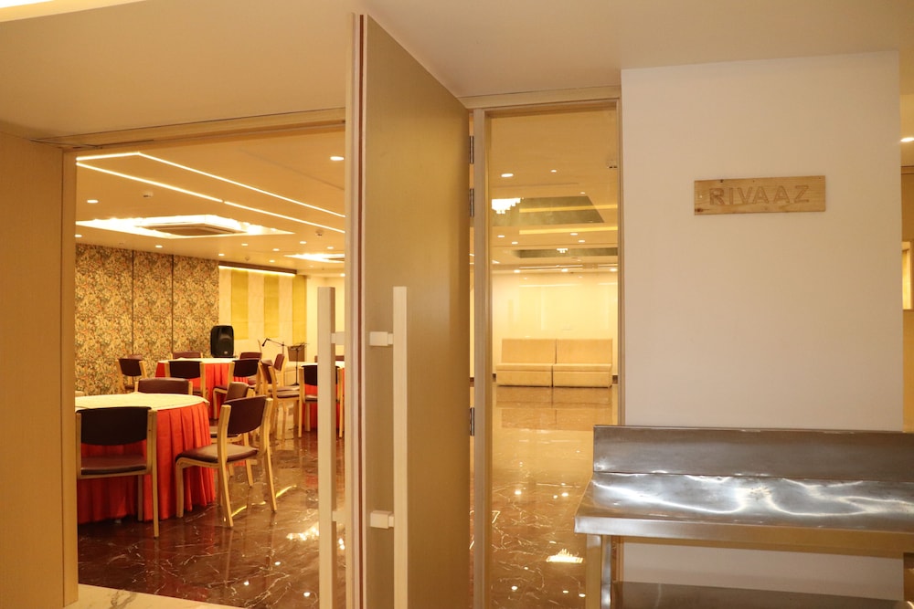 meeting & event spaces