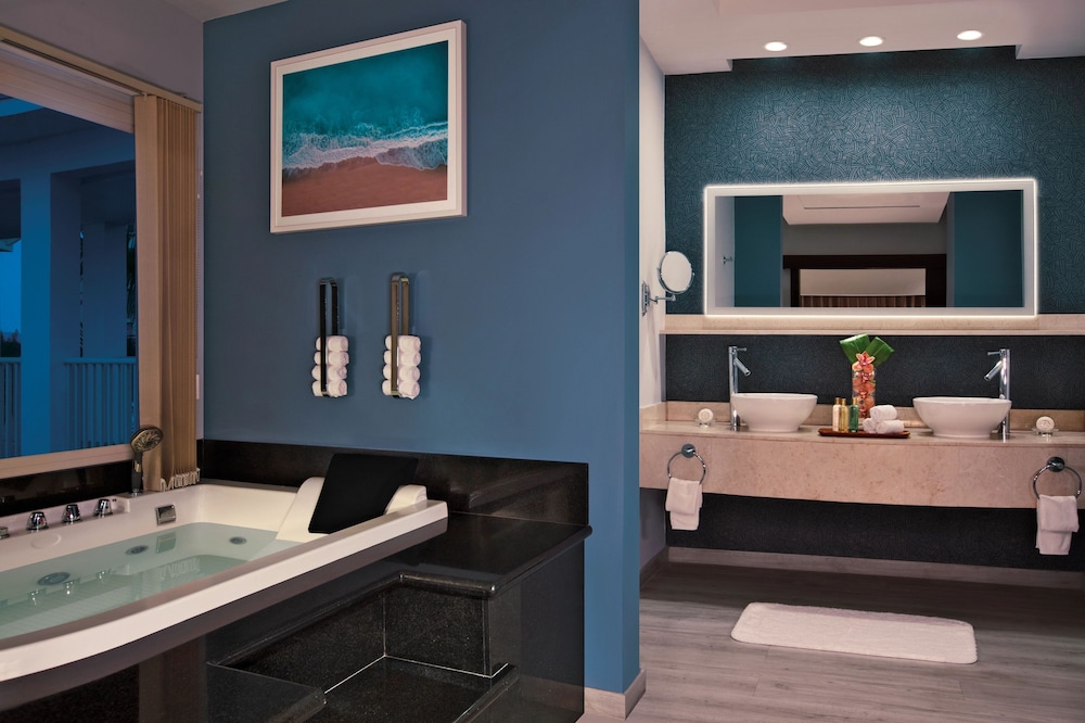 Jamaica Vacations - Secrets St. James Montego Bay - Luxury - Adults Only - All Inclusive - Property Image 38