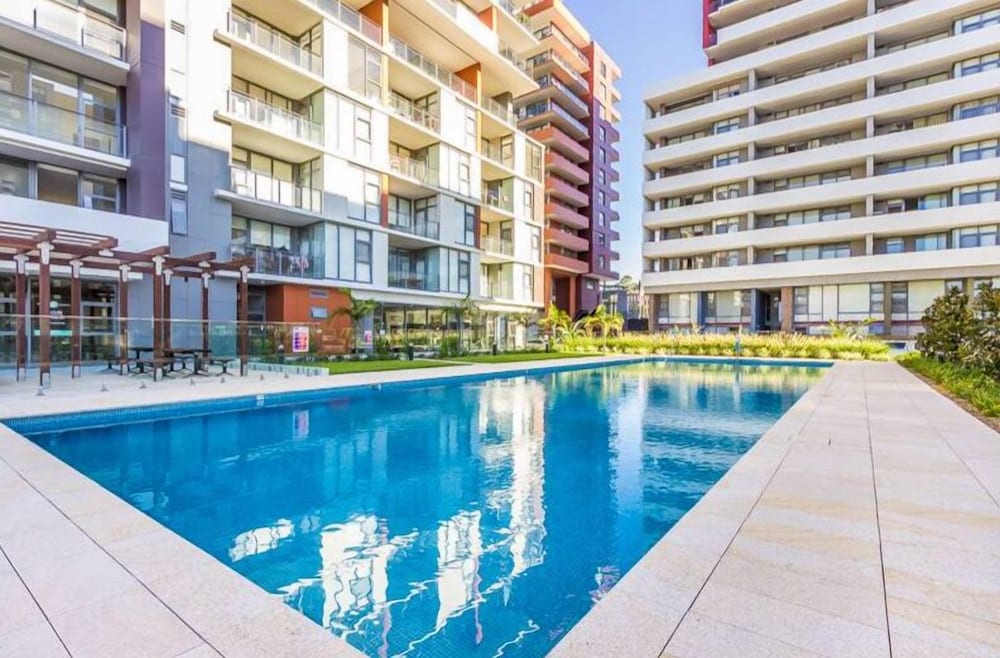 Trigo Home - Mooltan Ave Sydney view 3