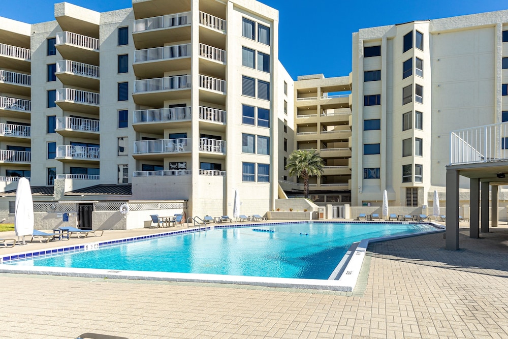 Inlet Reef 513 2 Bedroom Condo