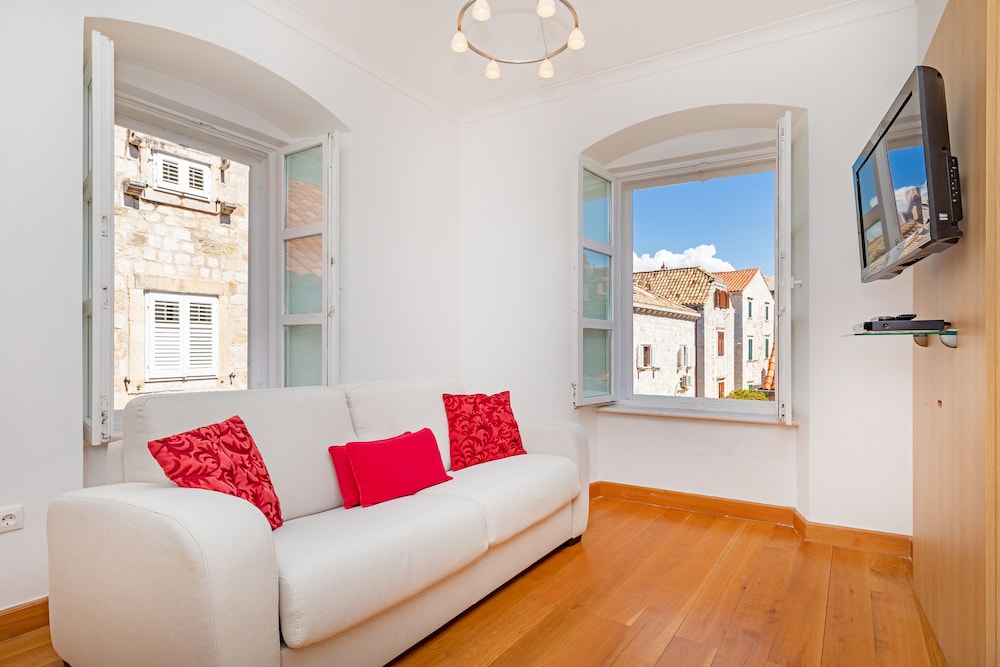Apartments Feri