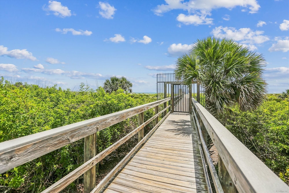 Cozy St. Augustine Getaway Scenic Views & Modern Comforts