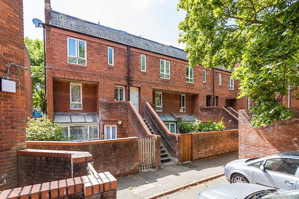 Bright & Cosy One-bed Apartment — London