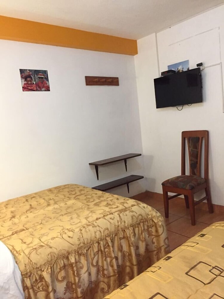 Hostal Bromelias 2