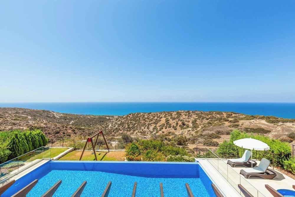 Aphrodite Hills Mythos Collection Villa Av05