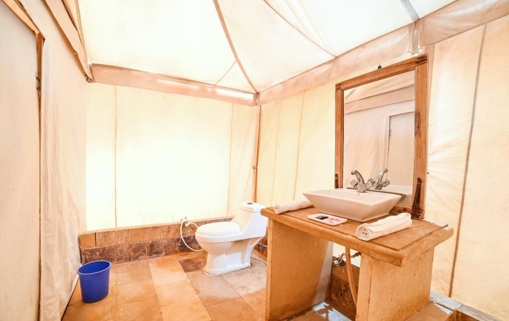 Sam Resort and Camp