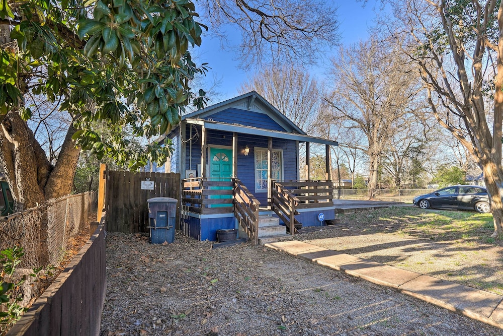 Cozy Shreveport Vacation Rental ~ 4 Mi to Dtwn view 5