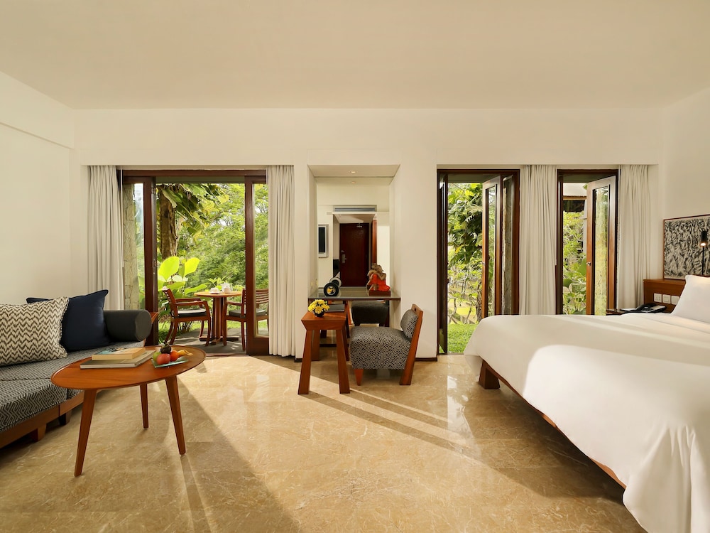Maya Ubud Resort & Spa 4