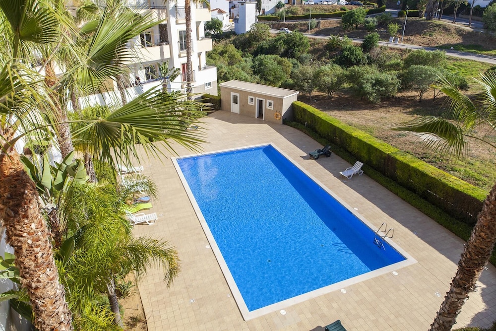 C04 - Pool View 3 Bedroom by DreamAlgarve