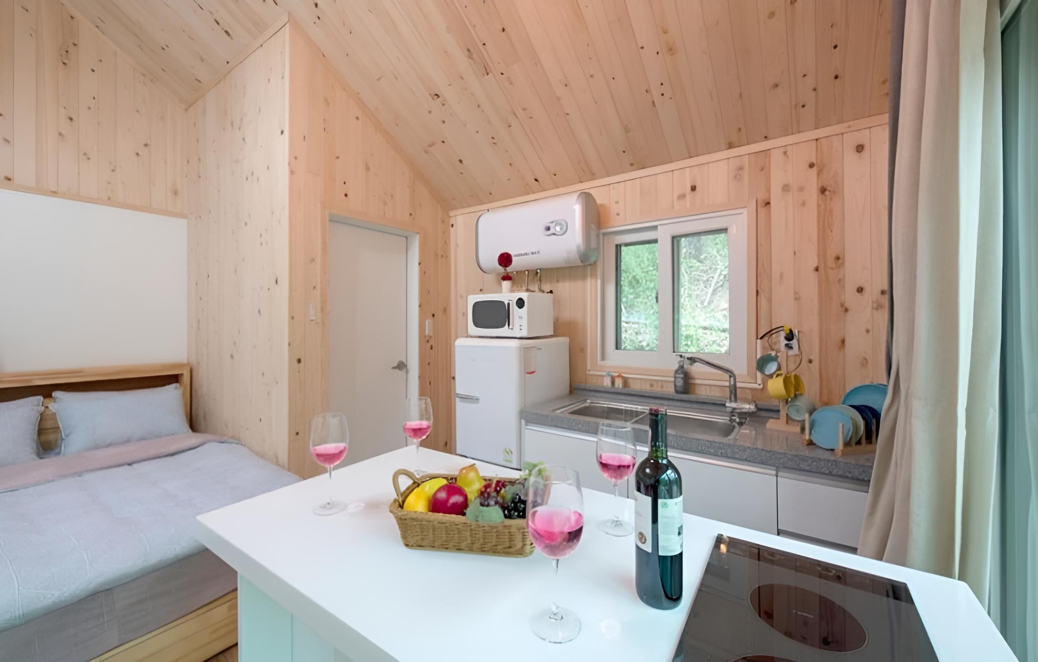 Chuncheon Buzz Glamping Pension view 3
