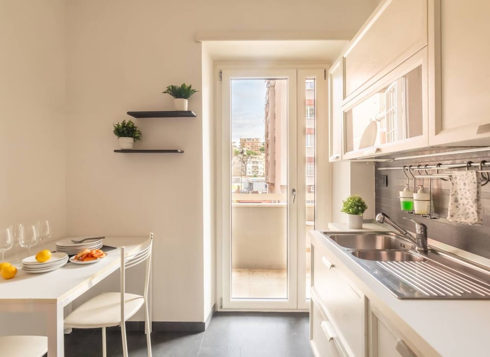 Elegant and bright property Rome Italy
