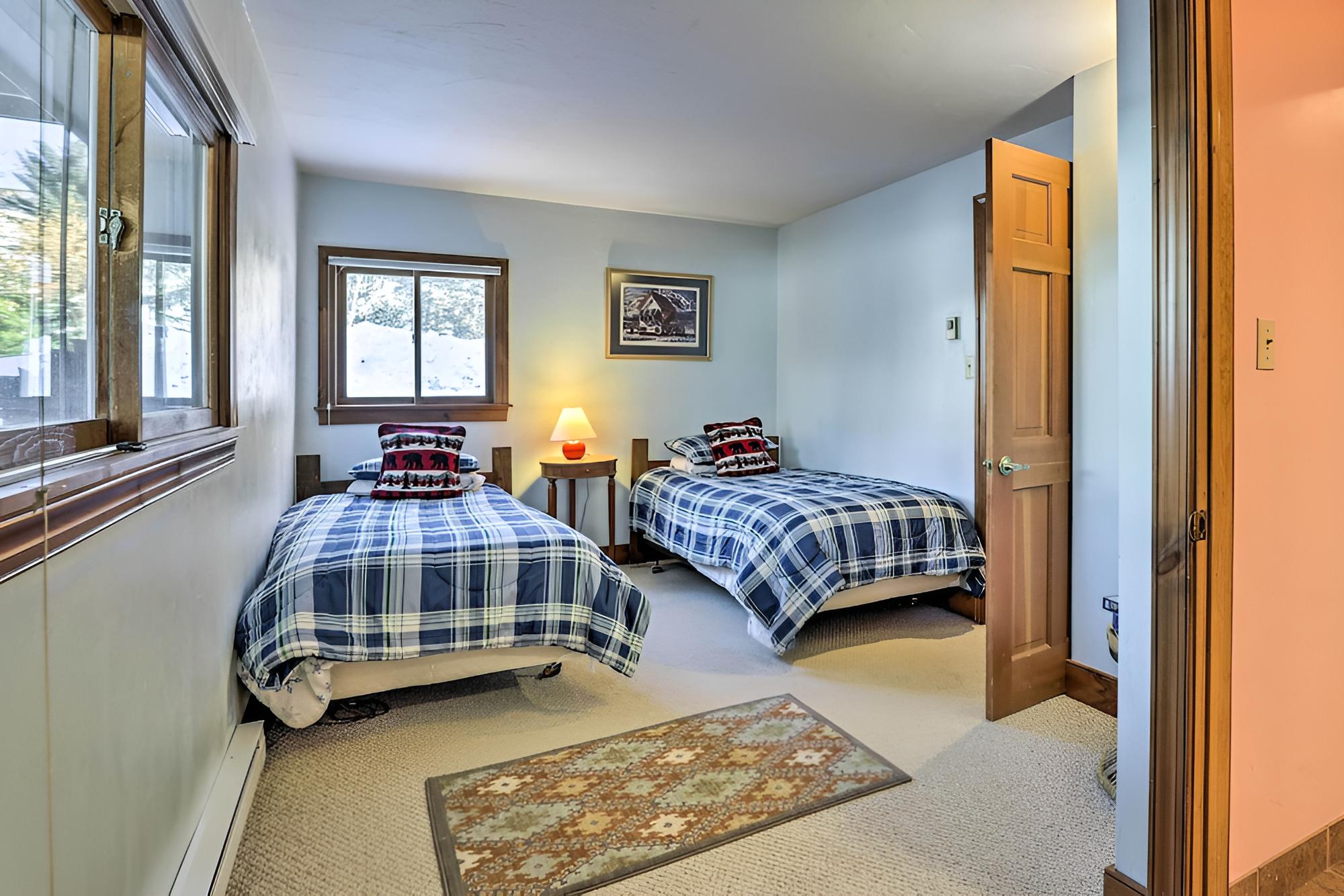Cozy Avon Condo Between Beaver Creek & Vail! view 3