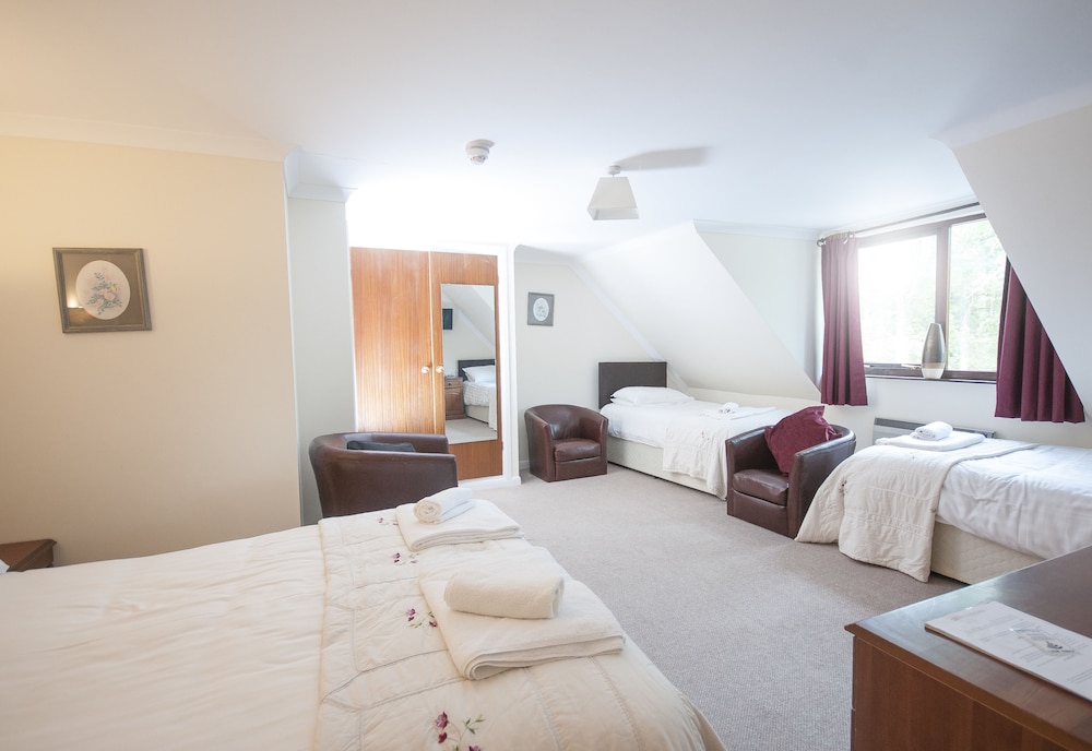 Trewern Arms Hotel