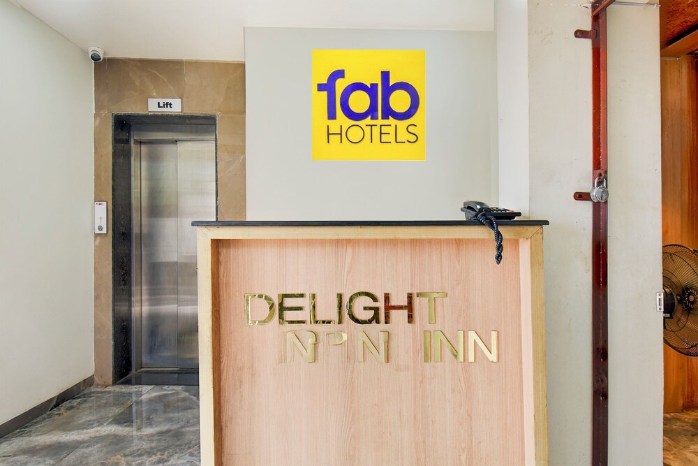 Fabhotel Delight Inn