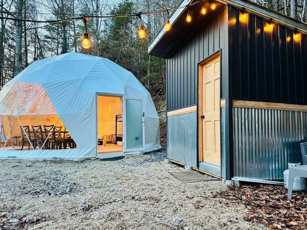 The Perch Glamping by Rafting