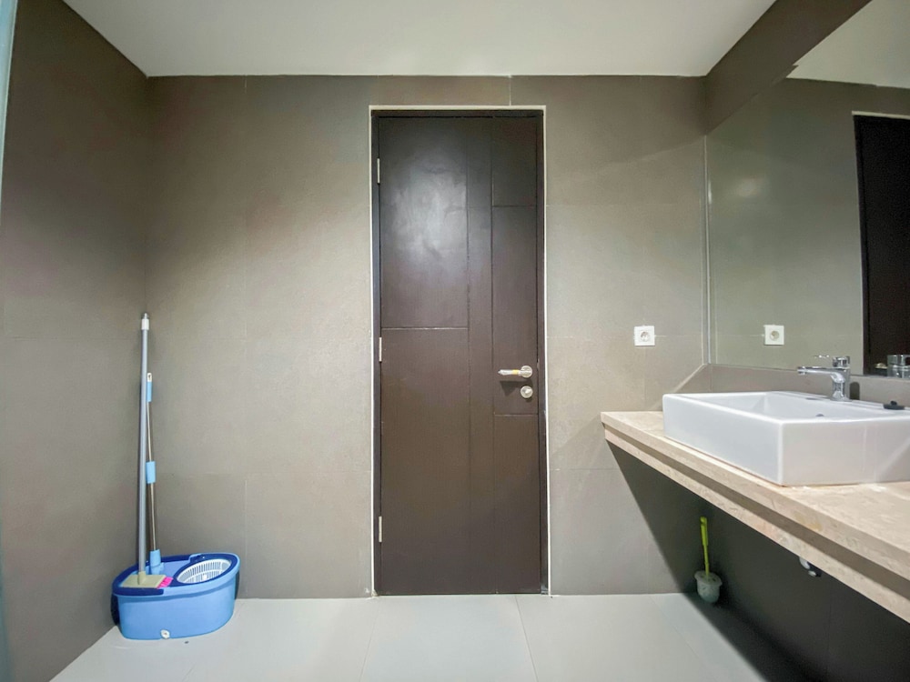 Best Deal 1BR Corner at Patraland Amarta Apartment