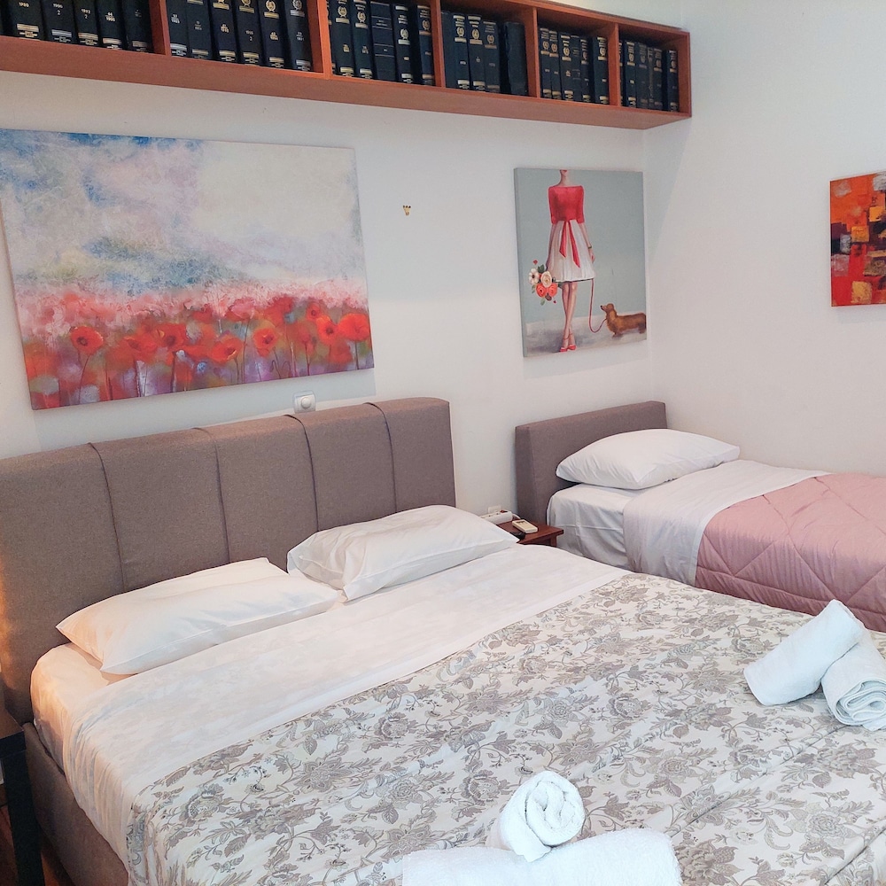Modern Apartment in Athens Center
