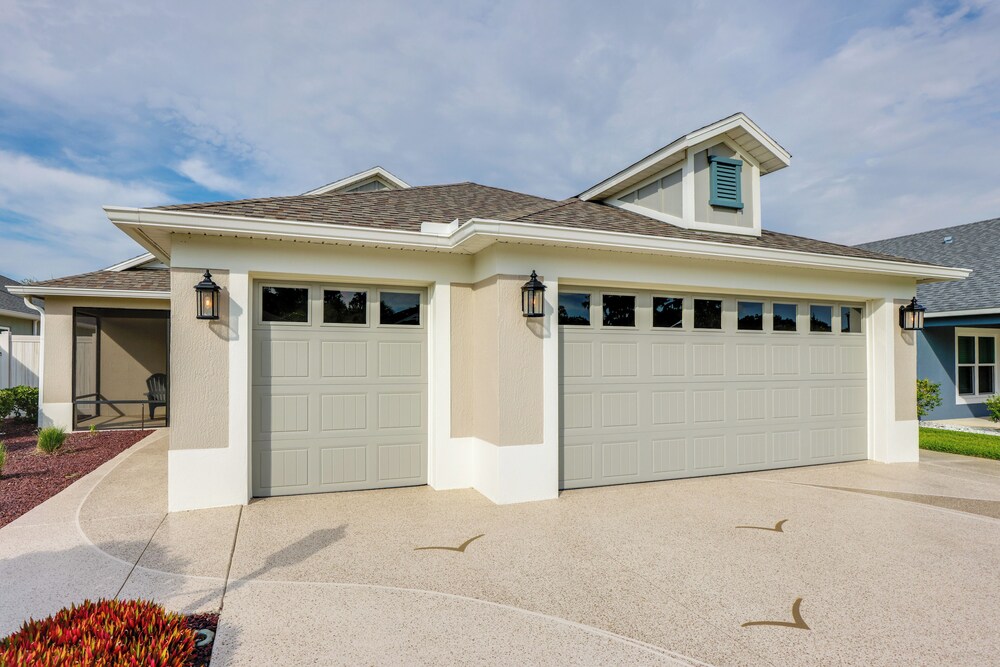 Golf Cart & Home Office: The Villages Retreat!