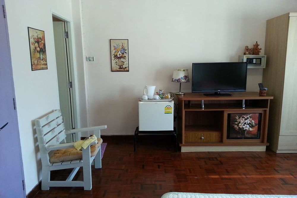 Hua Hin Tour Guesthouse