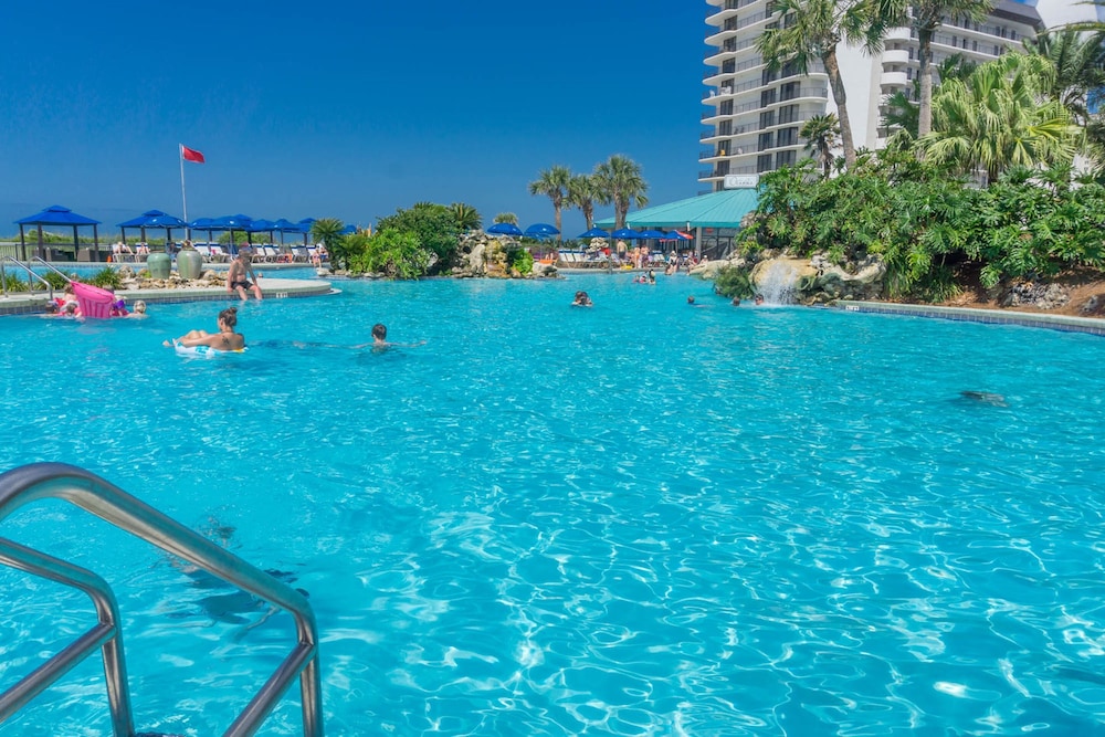 Edgewater Beach & Golf Resort by Panhandle Getaways