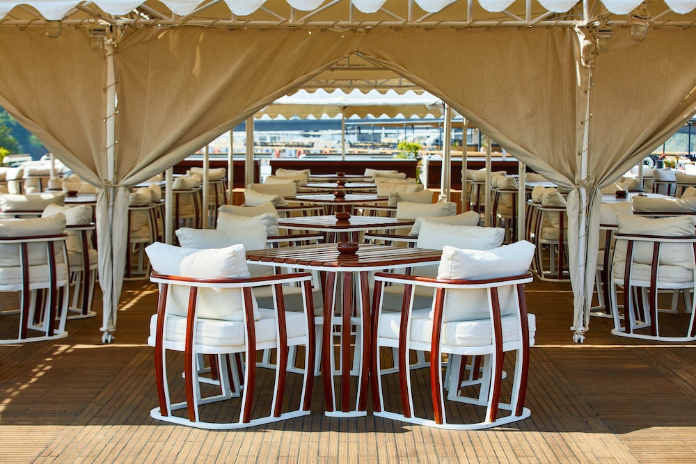 MS Sonesta St George Nile Cruise - Luxor Aswan 4 Nights Mondays & Aswan Luxor 3 Nights Fridays