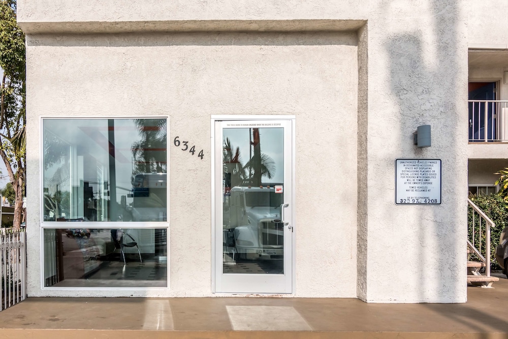 Motel 6 Bell Gardens, CA - Los Angeles