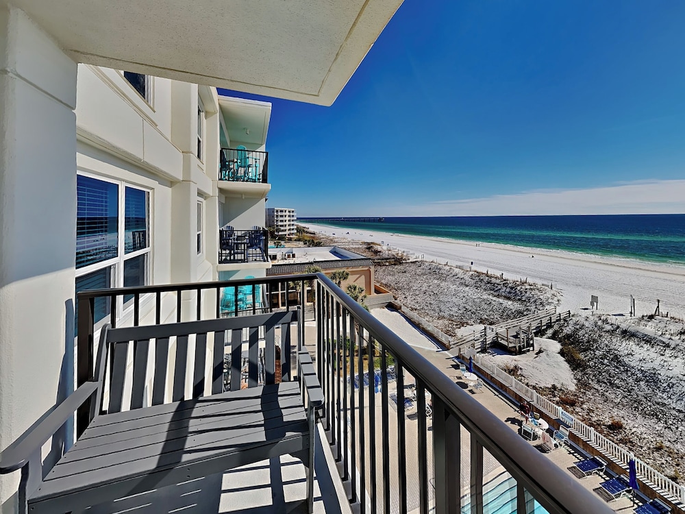 Sea Oats #603 by Southern Vacation Rentals