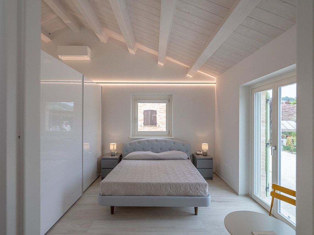 Spacious Stay in Montelupone view 4