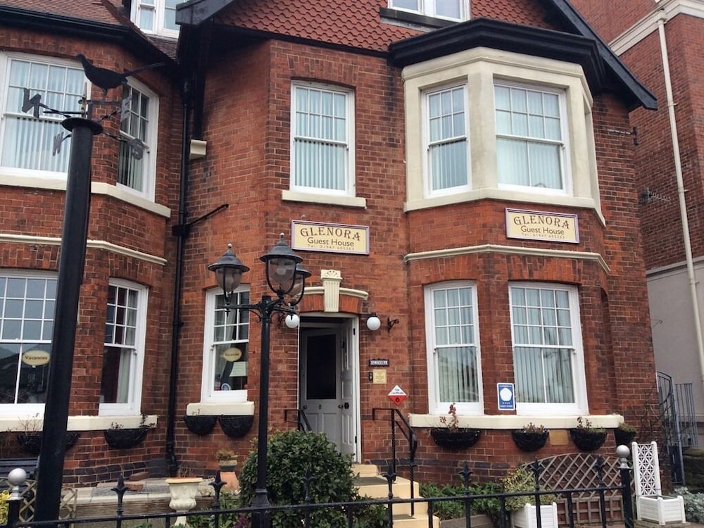 Glenora Guest House