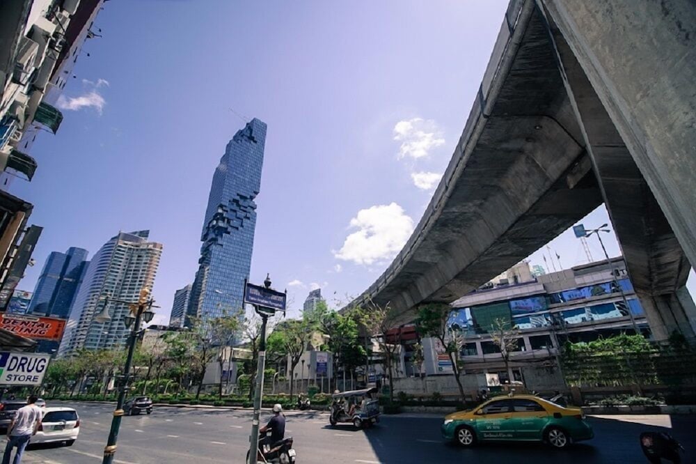 YHA Bangkok Downtown at Station S3 - Hostel