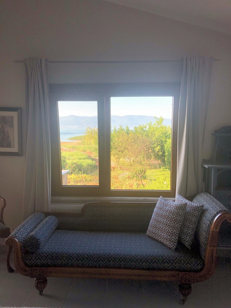 Home on Iznik Lake With its own Private Beach