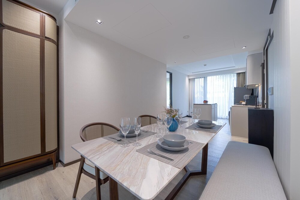 InterContinental Residences 2Bedroom IRA