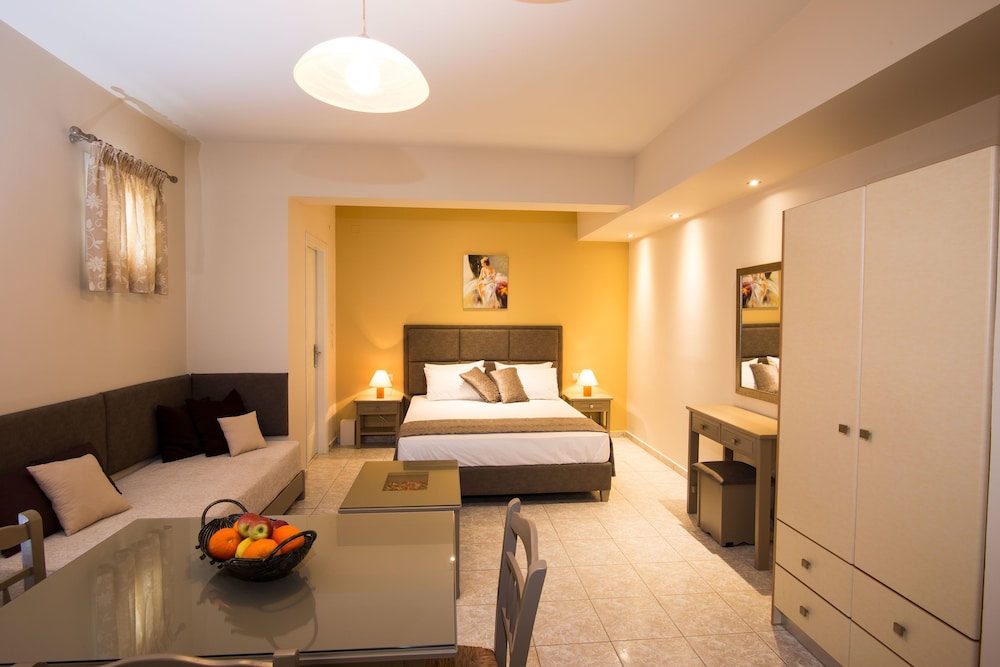 Dina Apartments photo 3